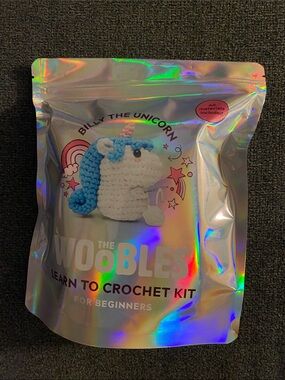 The Woobles Billy the Unicorn Crochet Kit - White & Blue